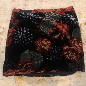 NEVER WORN Velour floral skirt by Band Of Gypsies
